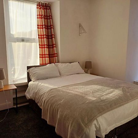 Queens Rooms Porthmadog Δωμάτιο φωτογραφία
