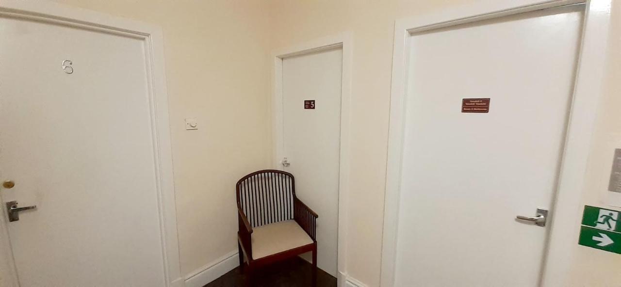 Queens Rooms Porthmadog Εξωτερικό φωτογραφία